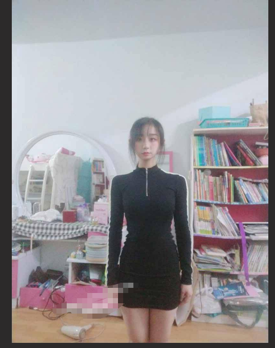 前女友系列！刚满 18 岁童颜高中生「李歆瑶」发育得非常不错 遇到渣男前任泄露
