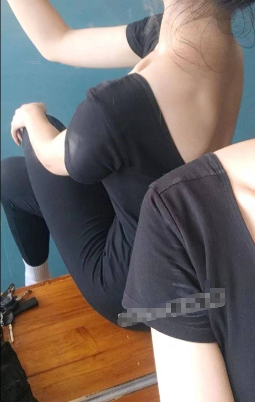 湖南 邵阳学院 反差舞蹈生 苏若钦 喜欢被1做各种羞耻的事