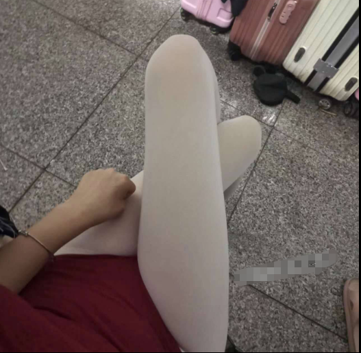 湖南 邵阳学院 反差舞蹈生 苏若钦 喜欢被1做各种羞耻的事