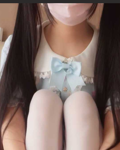 宅男女神网红极品嫩妹【萌白酱】高价作品！双马尾清纯蓝裙子