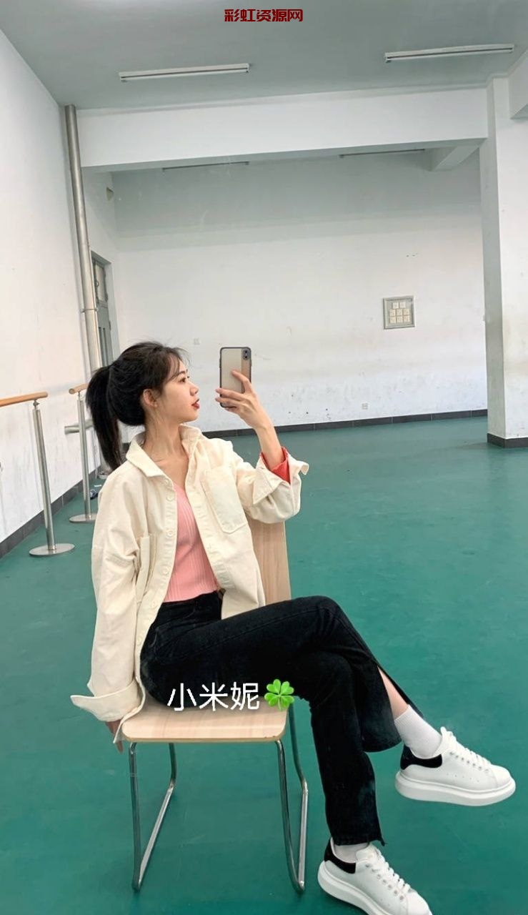 #武汉 真实03年大学生女神校花，身高170