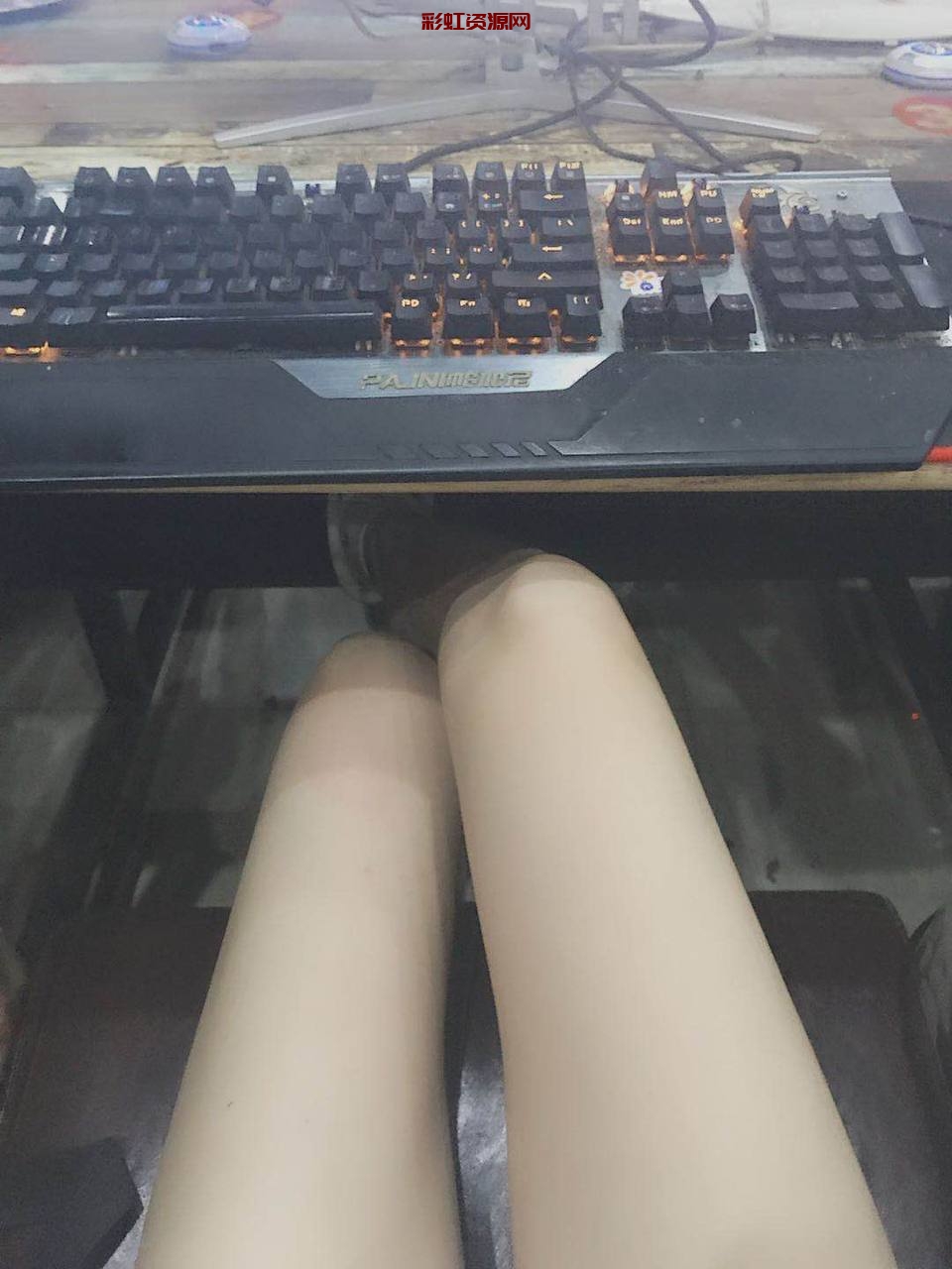 北京网红小萝莉 身高173 娃娃音 全身雪白 可可动人