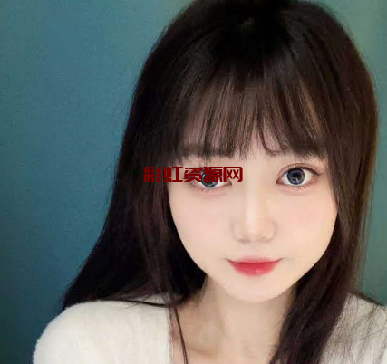 知名模特竟是在校叛逆学生妹  细看之下竟发现女是希威社的知名模特