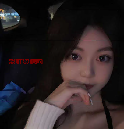 知名模特竟是在校叛逆学生妹  细看之下竟发现女是希威社的知名模特