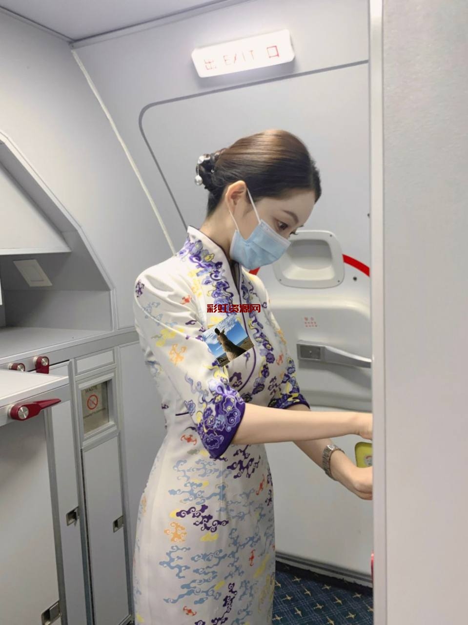 #深圳 #南山  ：99年空姐网红  身高175  陈漫妮