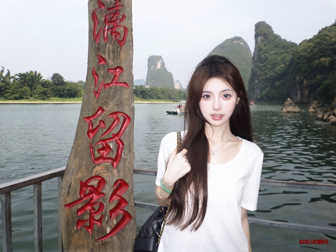： #上海 #静安  林晓雯：01年 身高172