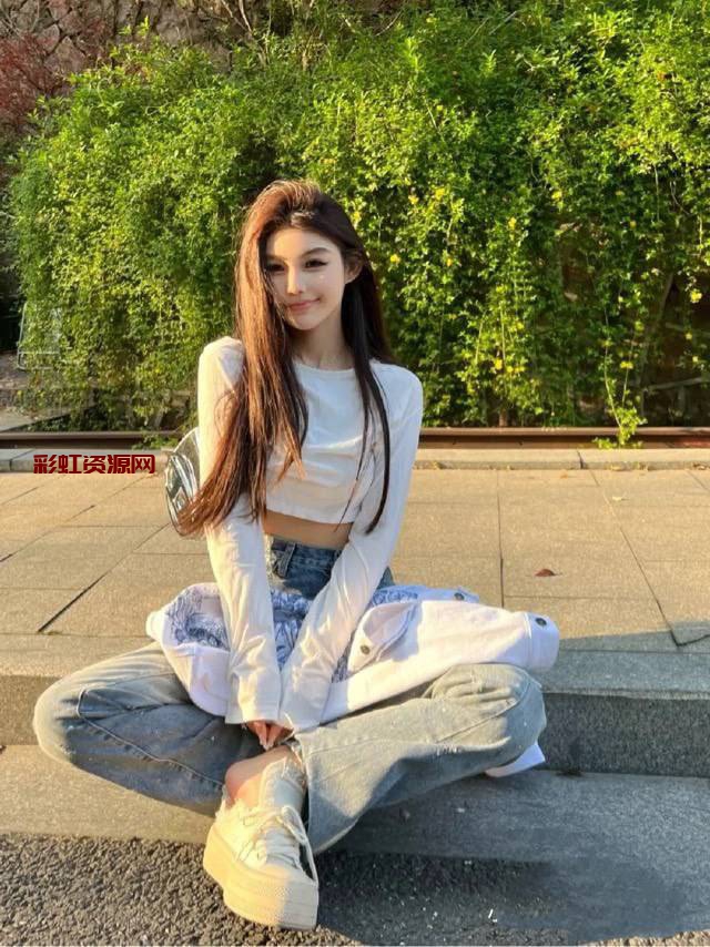 #杭州 #滨江  林雯雯：03年 身高168