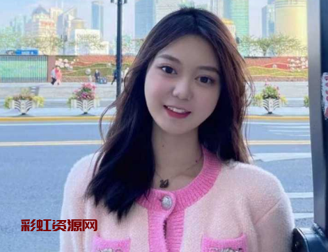 这届网友真给力 看个探花能扒出身边的朋友原来是做外围的 人前人后俩模样啊