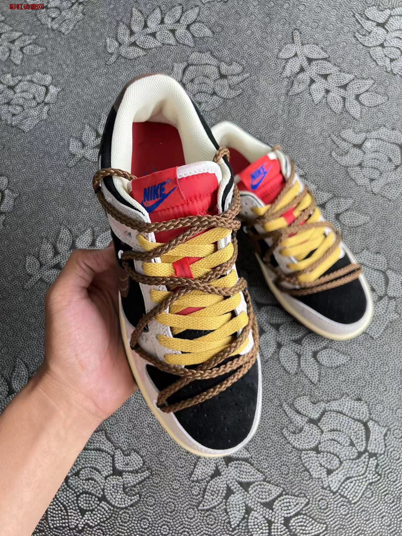Nike Dunk Low 熊猫恶作剧 街头涂鸦 熊猫泼墨低帮板鞋 黑粽色?
