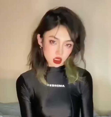 娘网红 牛子妹妹 应粉丝要求尝试