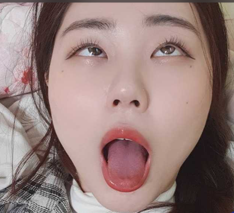 韩国清纯顏值反差