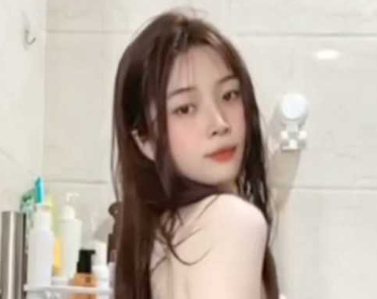 抖音 甜子兔哟 定制 高颜值美女整活