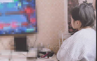 给妹妹买了遥控带妹妹在商场试试水 配上我给妹妹买的