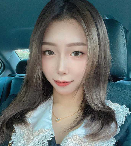 “牙套妹 奈何美色” 又一个纹身肩花妹子被套路 网络面试