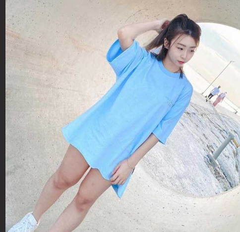 “牙套妹 奈何美色” 又一个纹身肩花妹子被套路 网络面试