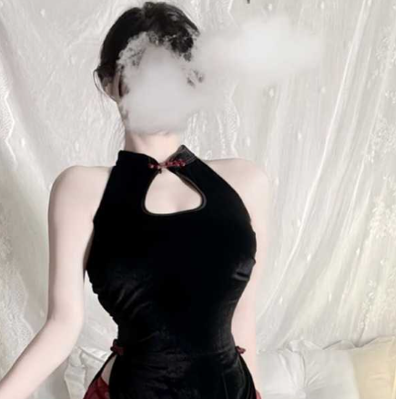 微博 抖音 软糖熊 70 万粉丝网红微密圈