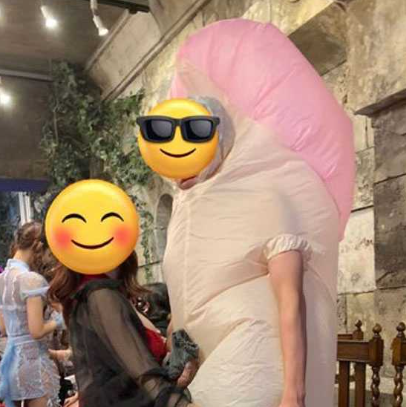 上海万圣节活动 女子疑因低俗cos被警方带离！现场高清无码视图曝光！