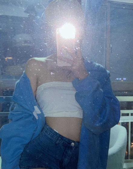 推特极品身材福利姬小美女 ax_9o