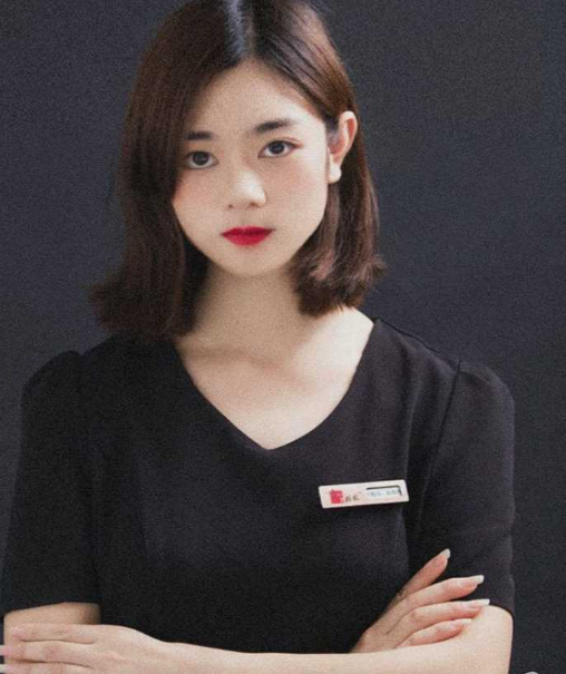 瓜友被初恋女友缠上了！分手很久一直有联系 有男朋友还找瓜友