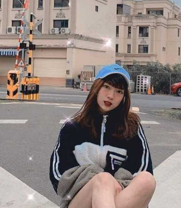 湾湾情侣泄密！超漂亮小学妹 夏萌瑜