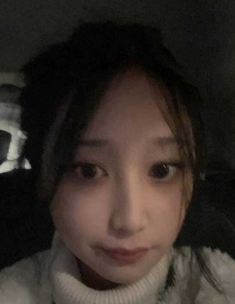 反差曝光 大一学妹 外表清纯靓丽可爱