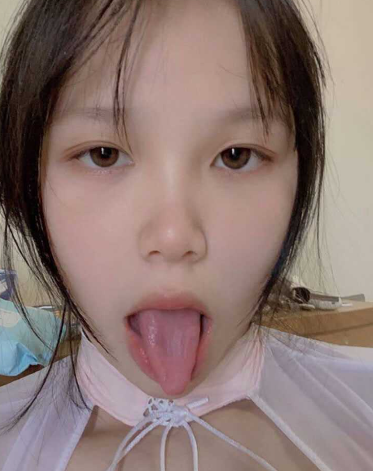 核弹级推荐 超刺激小情侣小1的世界