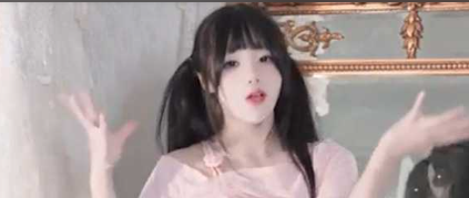 B站网红UP主 极品小萝莉 咬一口兔娘 COS吉他妹妹