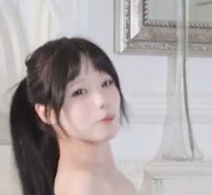B站网红UP主 极品小萝莉 咬一口兔娘 COS吉他妹妹