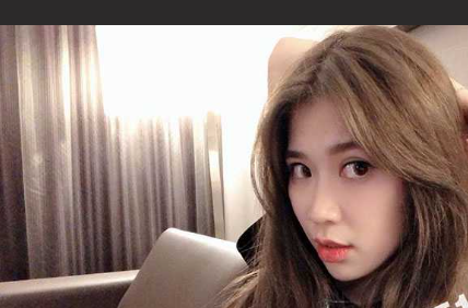 超有气质的少妇背着老瓜来约