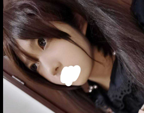 独家曝光广西玉林一 黄鸿微 17岁辍学跟人同居还瞒着男友