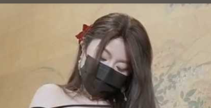 Onlyfans台北娜娜新作 交换女友 霸气女王和黑色1牛战袍和轮番上阵 两种风格 氛围感拉满