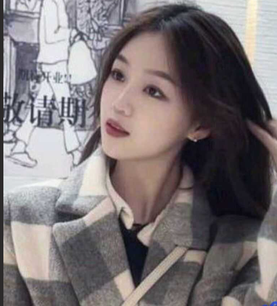 抖音美女网红 今天吃胖了么 哈尔滨理工大学 大三学生妹