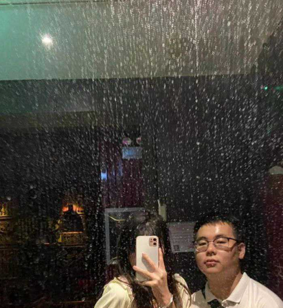 东莞市第二人民法院执行局 钟任权 月薪5500的他竟然同时交往8个女友！