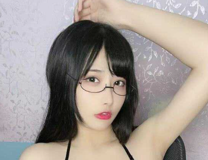 抖音巨1女网红 金广发的女搭档 糖果果candy