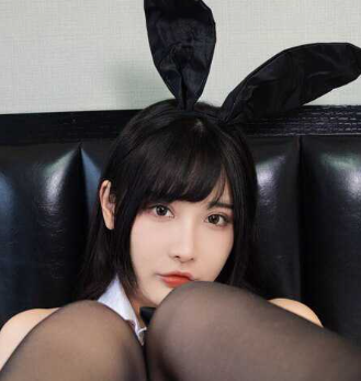 抖音巨1女网红 金广发的女搭档 糖果果candy