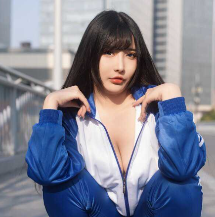 抖音巨1女网红 金广发的女搭档 糖果果candy