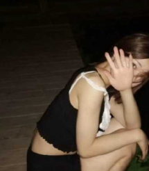 王者泄密！黄颜色短美女