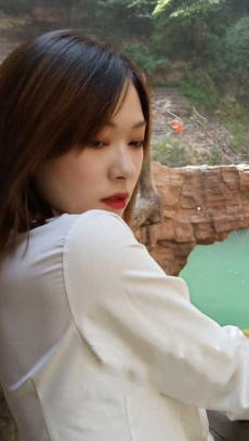 王者泄密！黄颜色短美女