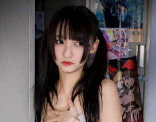微博网红极品白嫩福利姬 神楽坂真冬