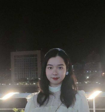 极品高颜值反差 崔灵玲