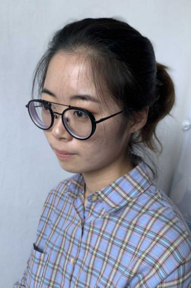 谁能想到这么单纯的妹子 私下竟如此反差！