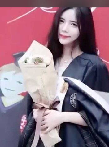 北京大学毕业美女留学生