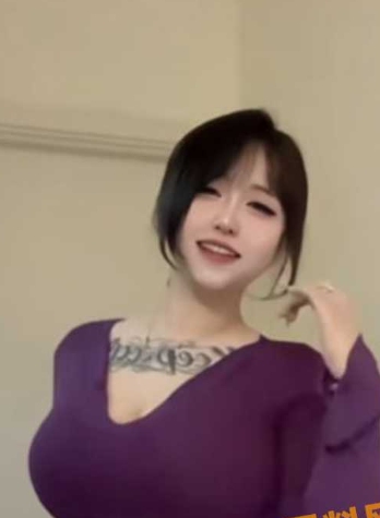 快手网红 马鑫爱吃麻辣烫