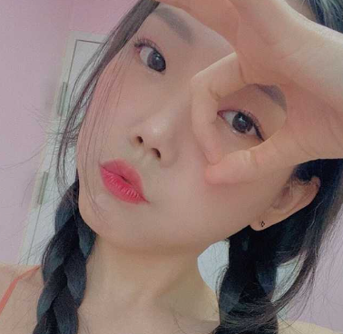 女主播被