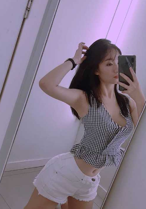 大哥冒充假经纪人以招聘模特的名义