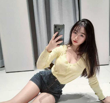 大哥冒充假经纪人以招聘模特的名义