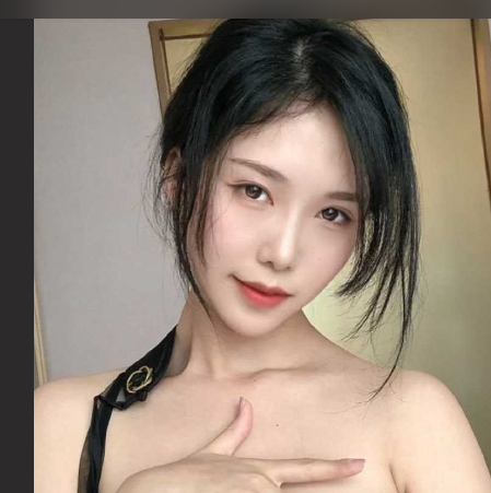 高颜值网红美女 抖娘利世