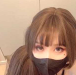 高颜值反差学妹半夜来到我家