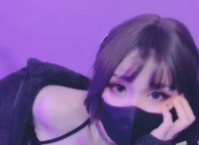 高颜值反差学妹半夜来到我家