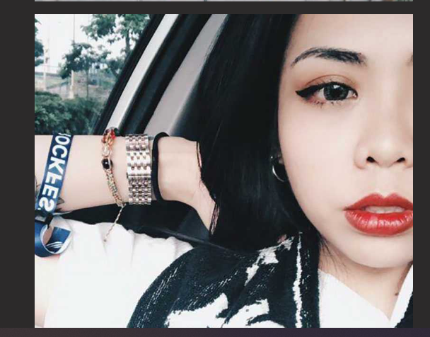 火辣靓女！绿帽老公爱 邀请好友高富帅单男